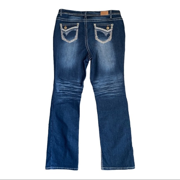 Embellished Pocket Dark Wash Distressed Denim Jeans women 18 - Picture 2 of 13